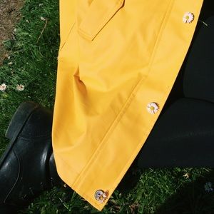 Meet your Posher, Kira