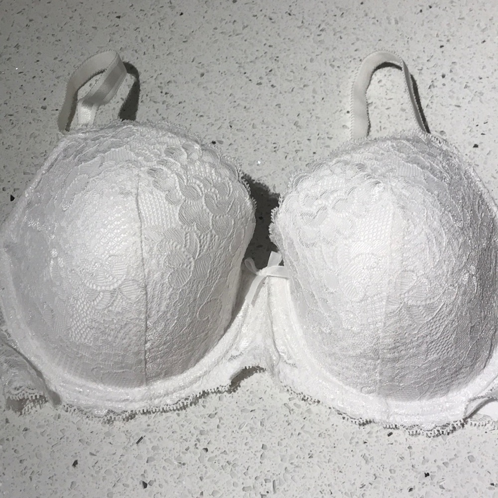 Victoria’s Secret Dream Angels Demi 34DD White