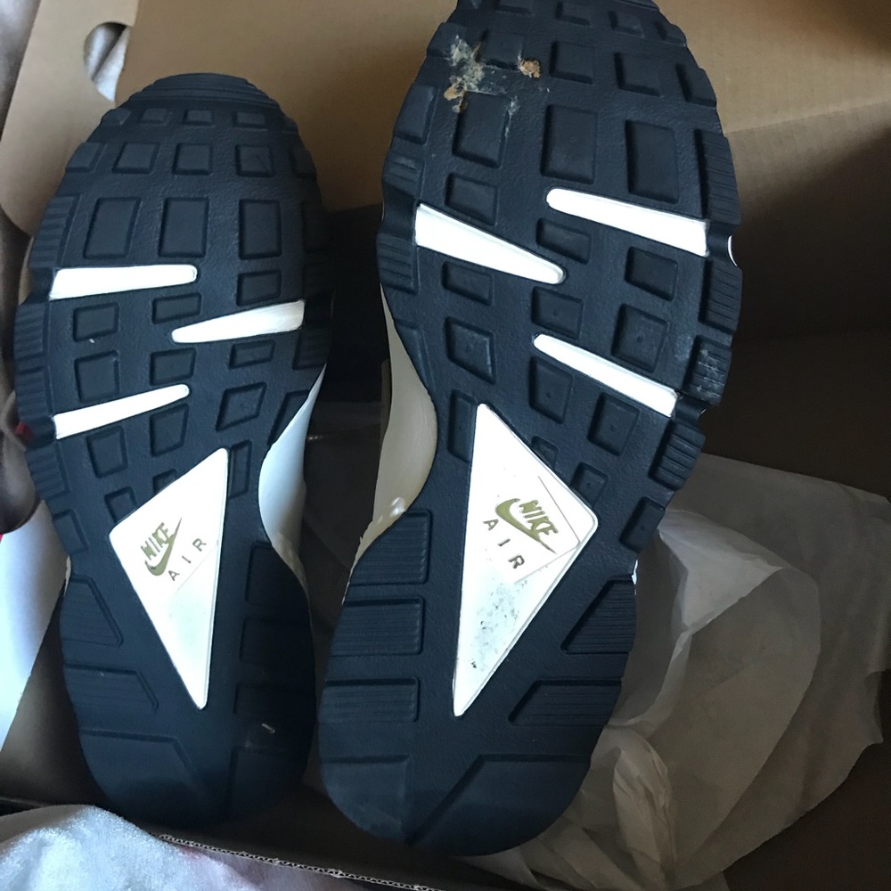 Nike huaraches - Picture 3 of 4
