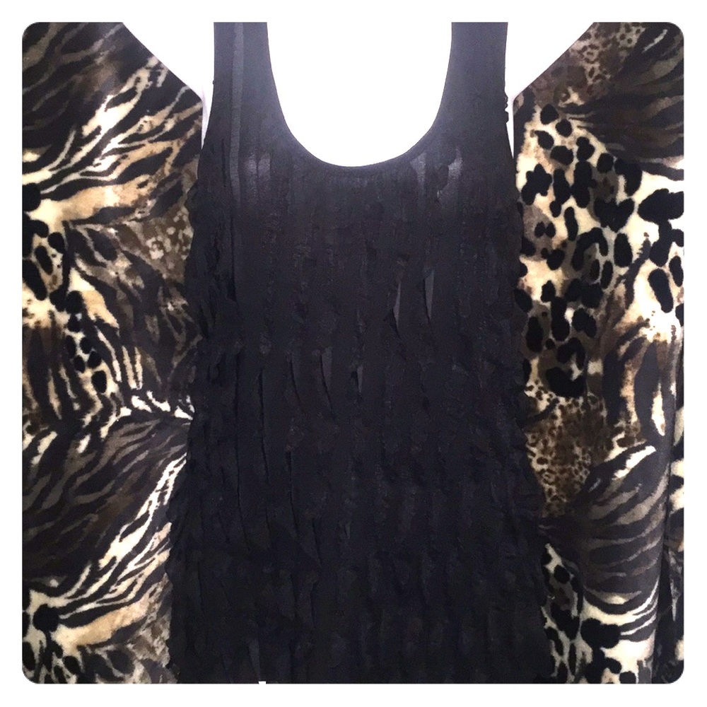 Black Julie's Closet Top MEDIUM