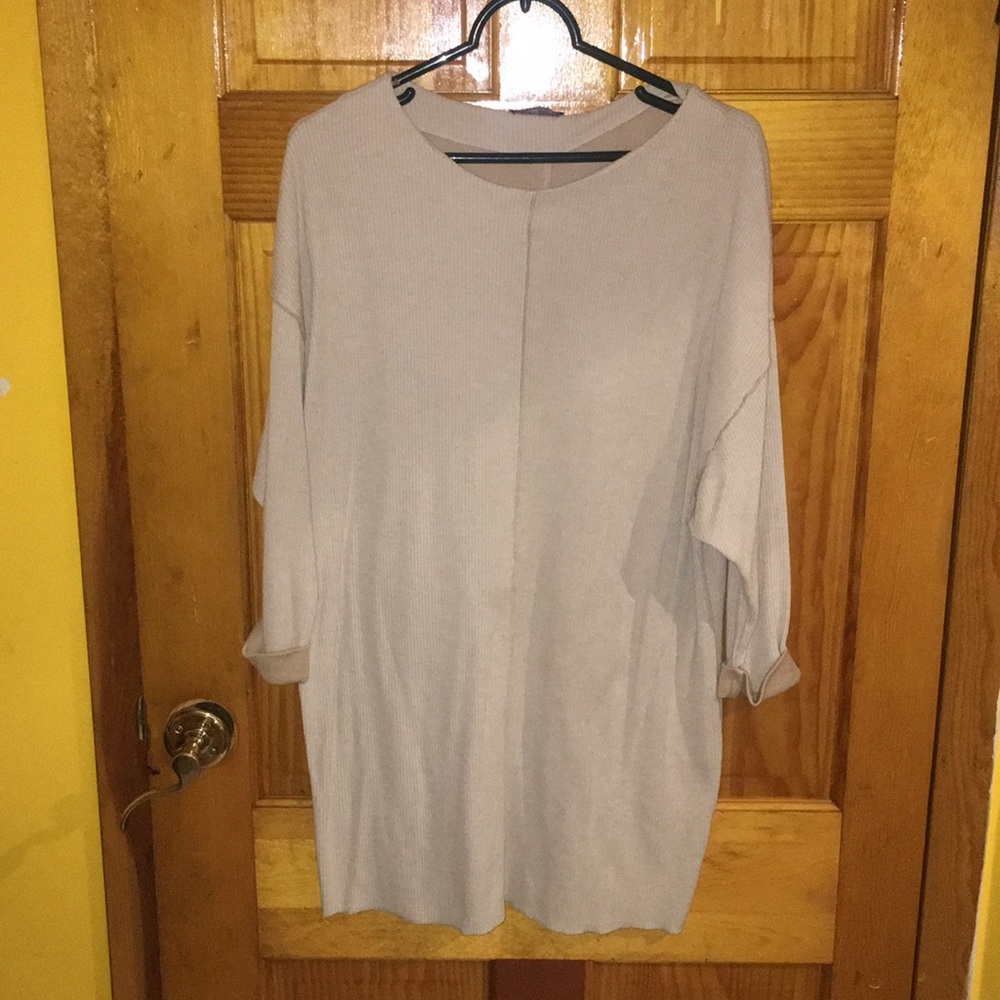 Gently worn Zara sweater.