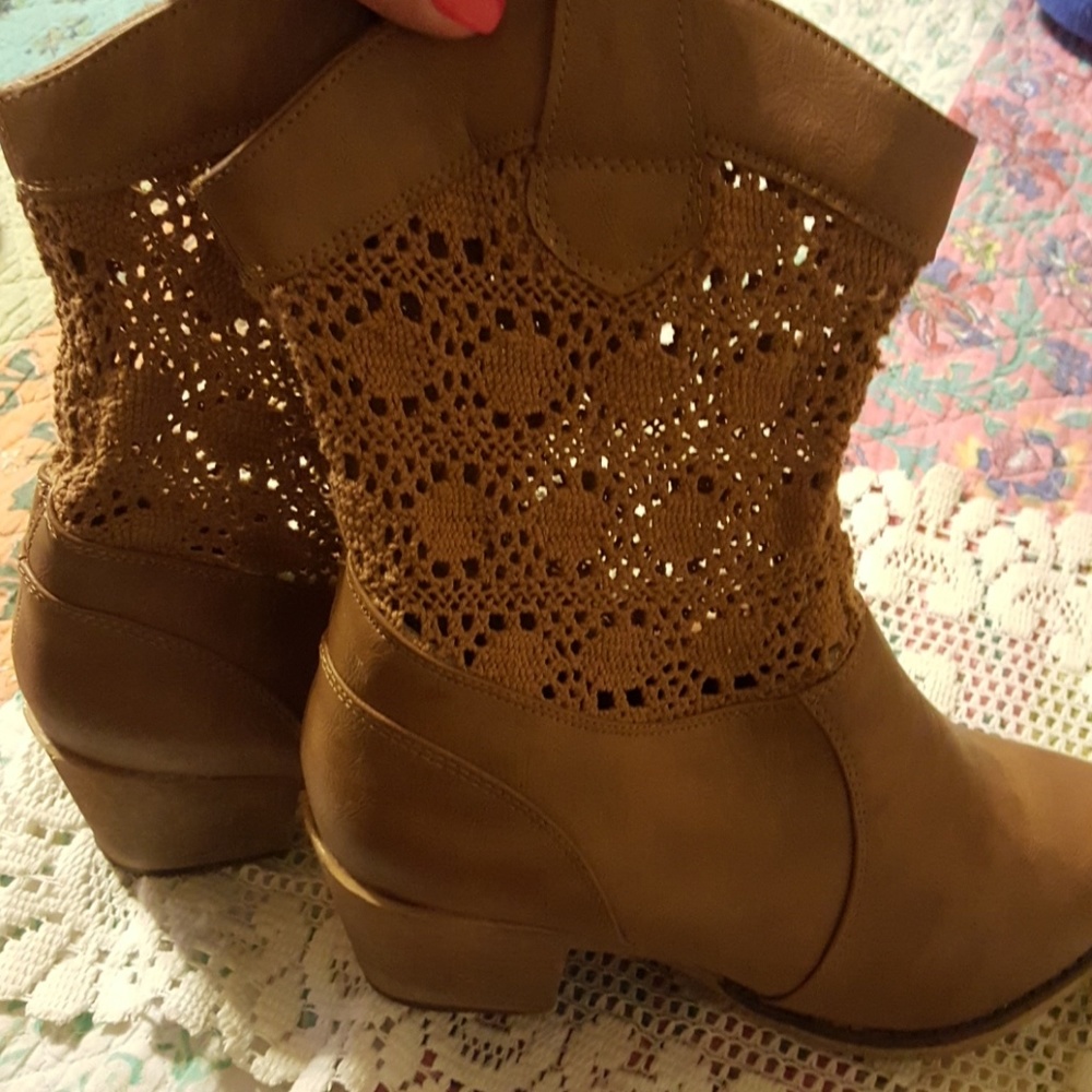 Vanity Fair boots with lace size 10