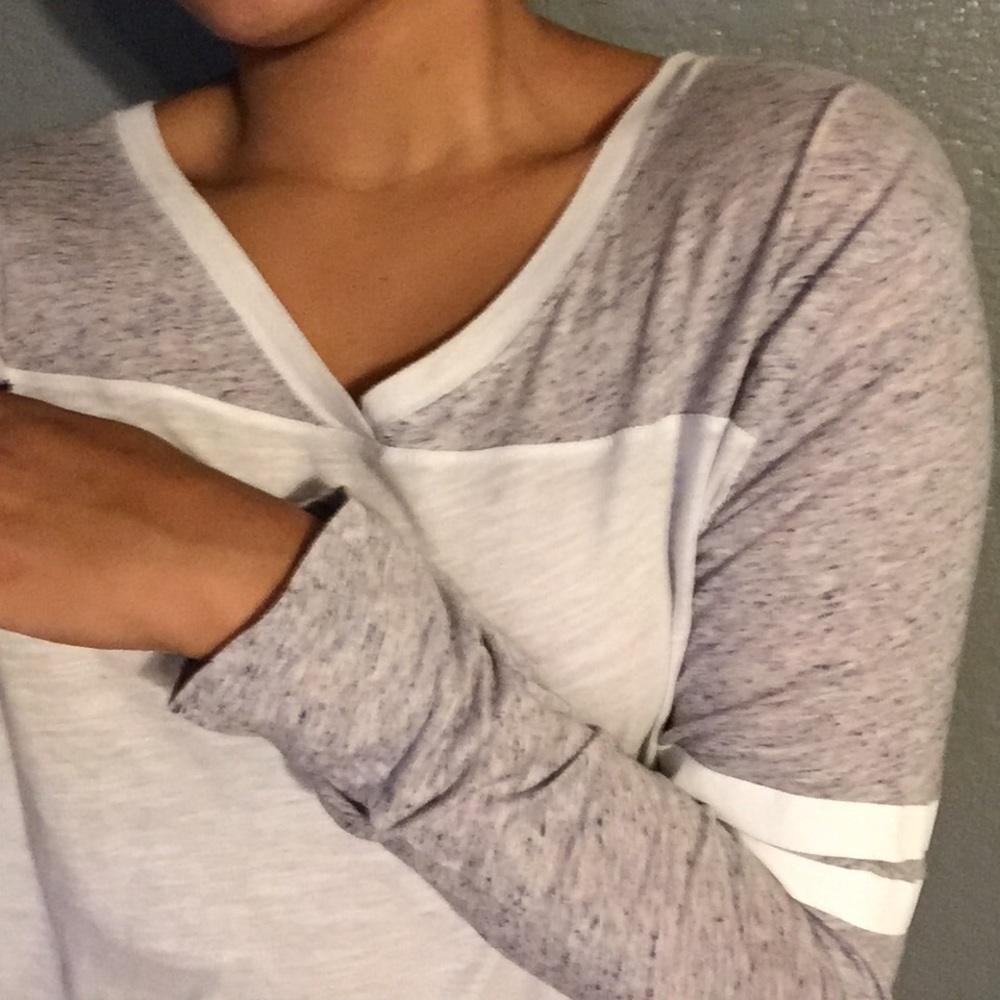 PINK V-Neck
