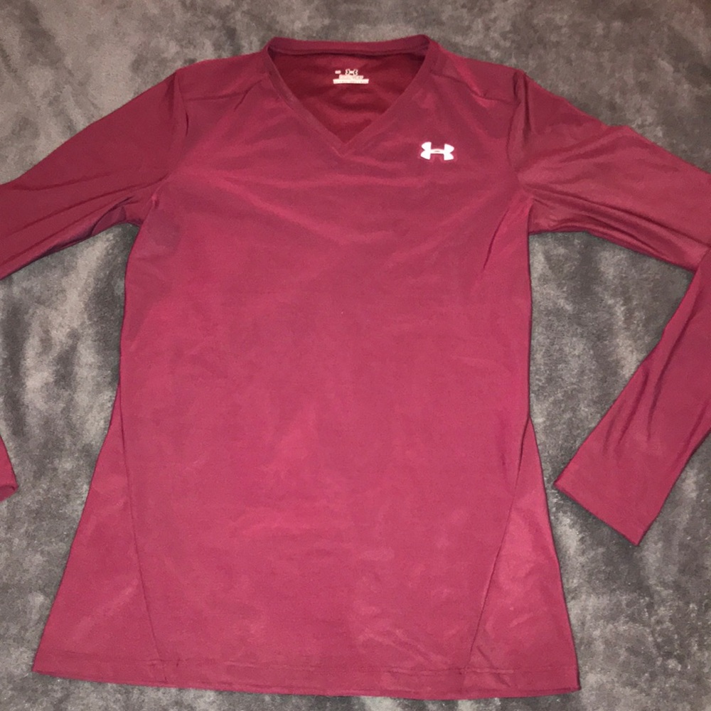 Under armour dry fit shirt ✨ Large