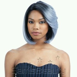 Meet your Posher, Vicki