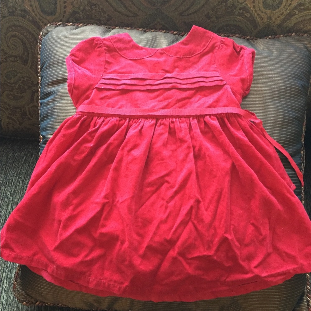 Very cute festive red dress