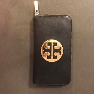 Tory Burch Black Leather Continental Wallet
