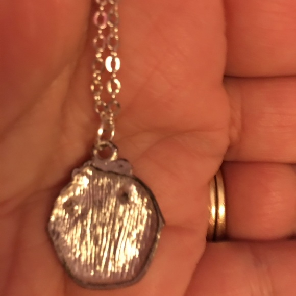 Girl’s 14" Claire's Cute Enamel Cupcake Necklace - Picture 2 of 5