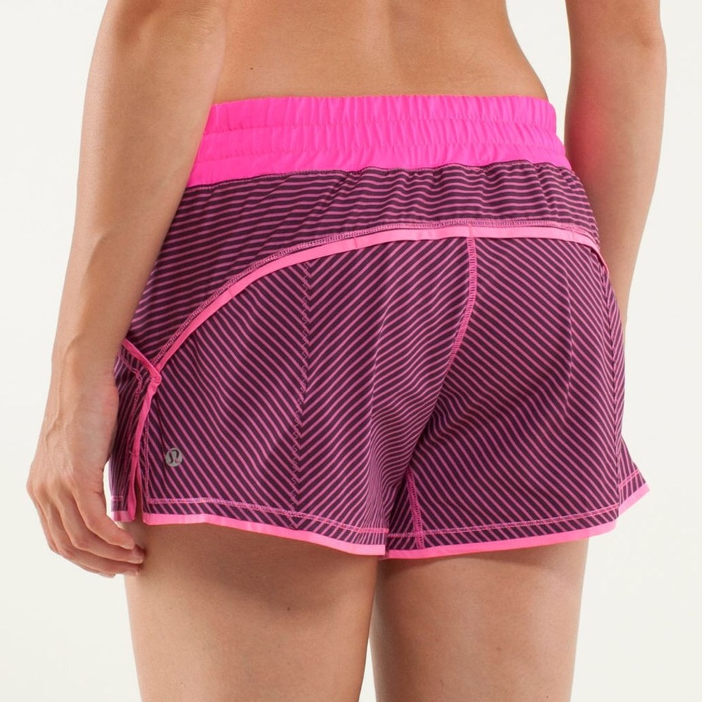 Lululemon Shake & Break Short