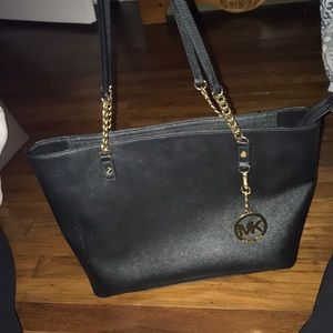 MK tote