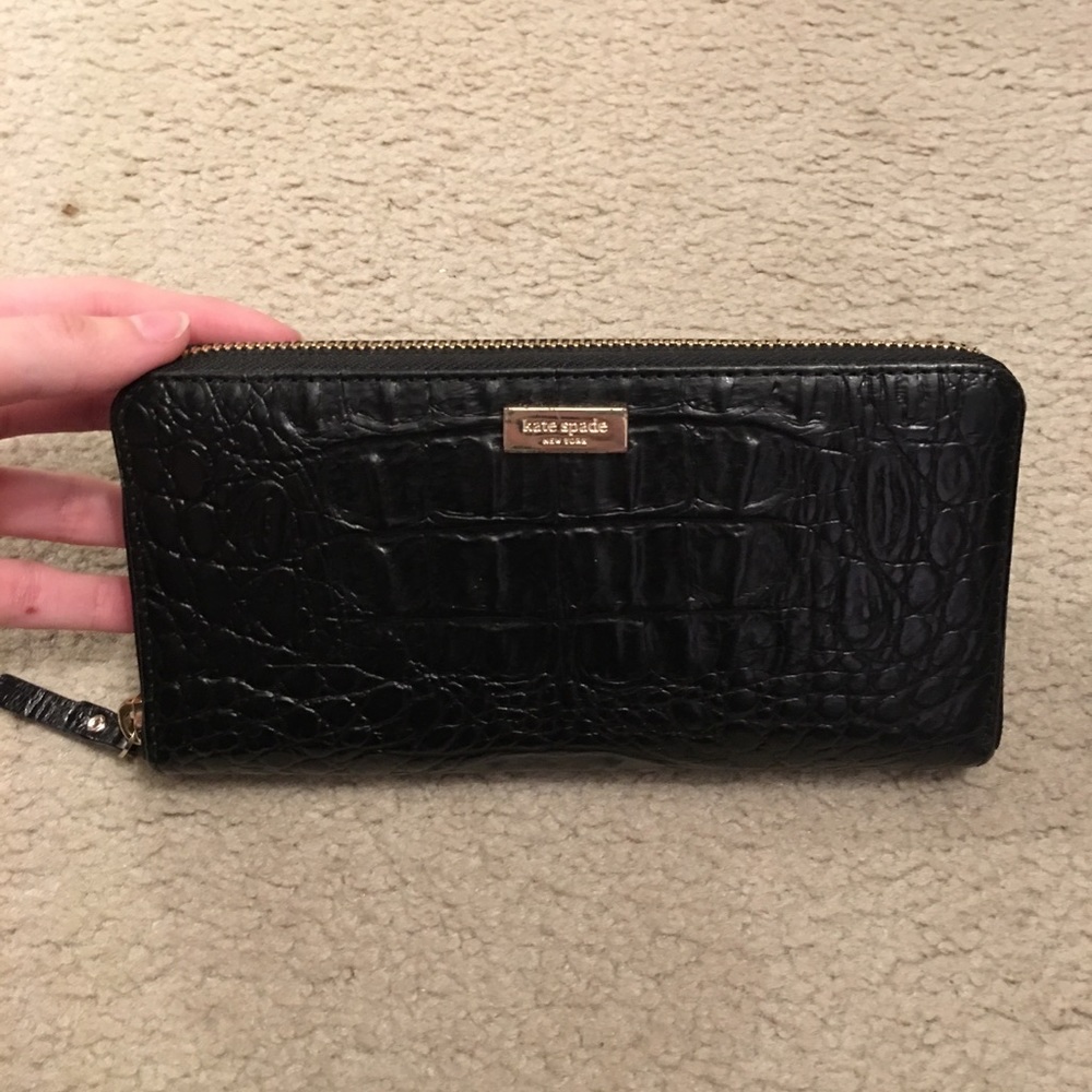 Like New Kate Spade Wallet