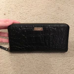 Like New Kate Spade Wallet