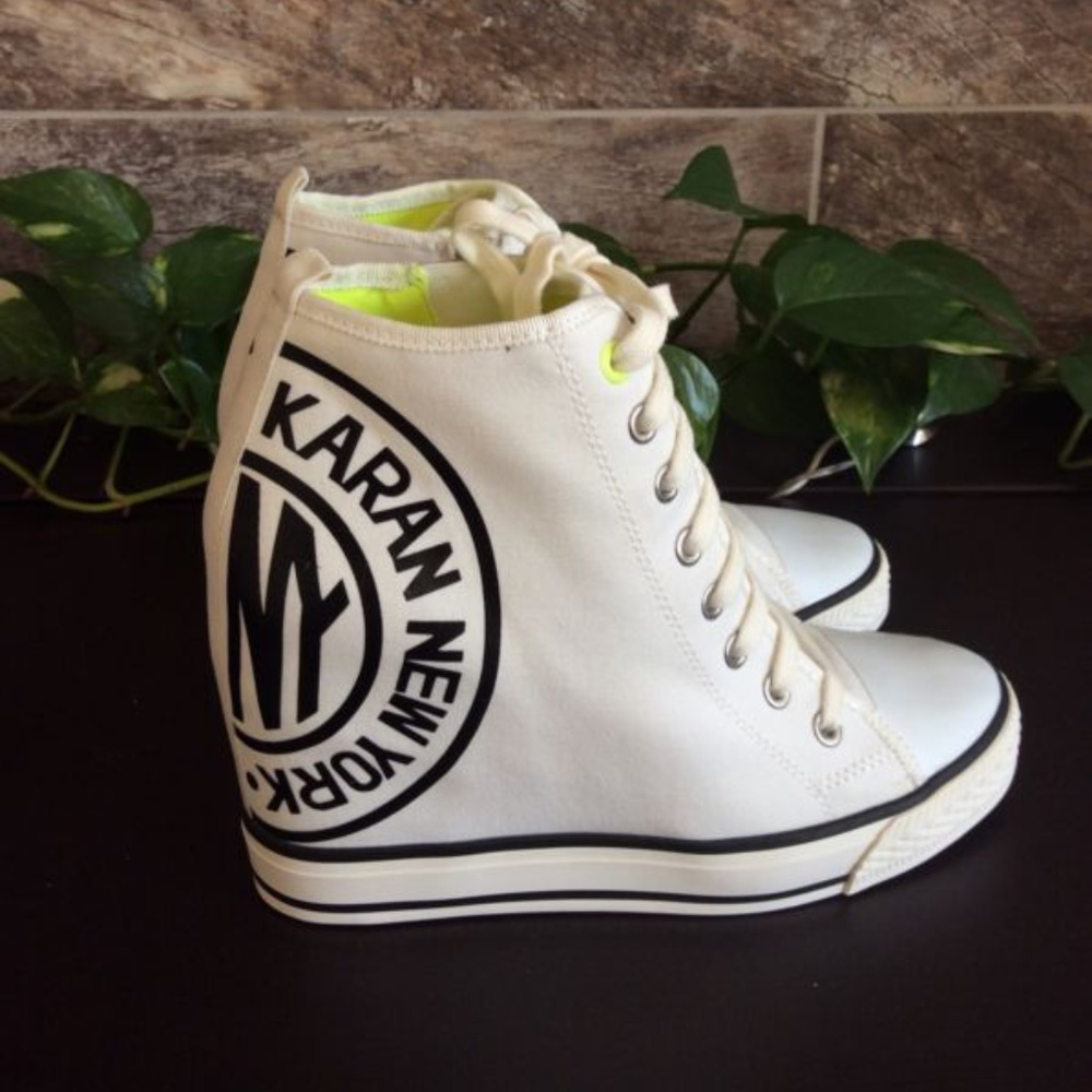IN SEARCH OF DKNY Grommet wedge sneakers
