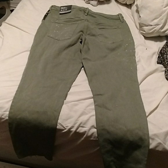 Jeans - Picture 2 of 3