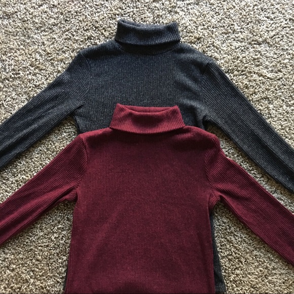 Mossimo knit turtlenecks. - Picture 1 of 2
