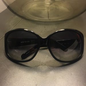 Kate Spade ♠️ Black Sunglasses - very Jackie O