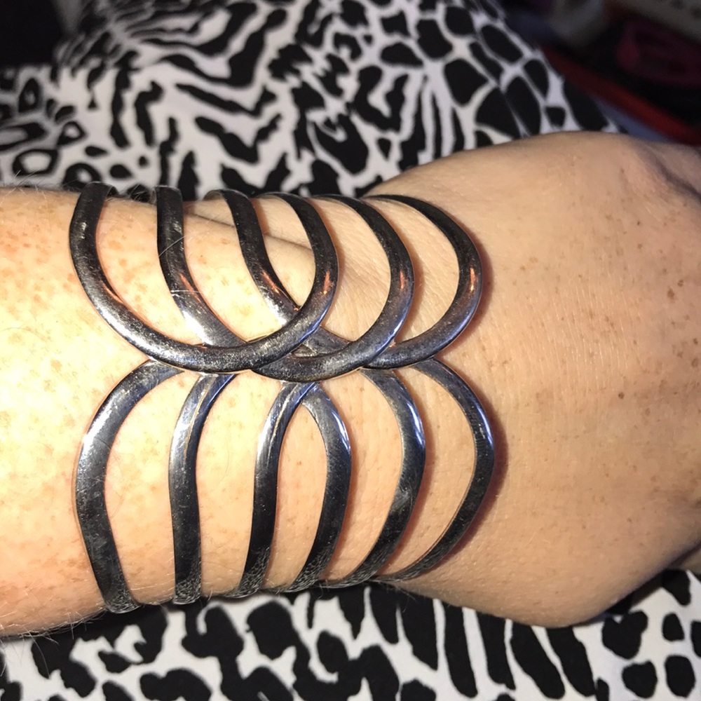 Fashion silver bracelet