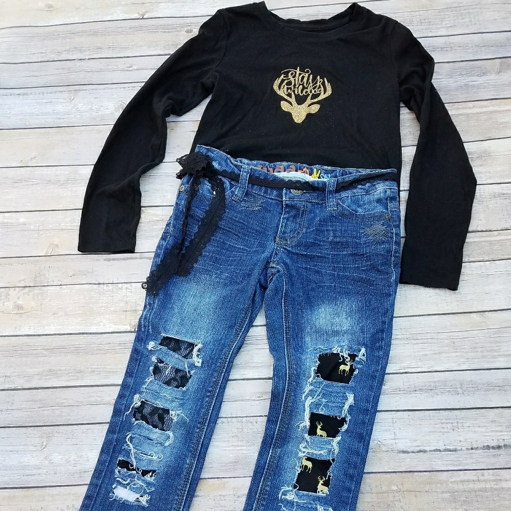 Size 7/8 Holiday Golden Deer Distressed Jean Set