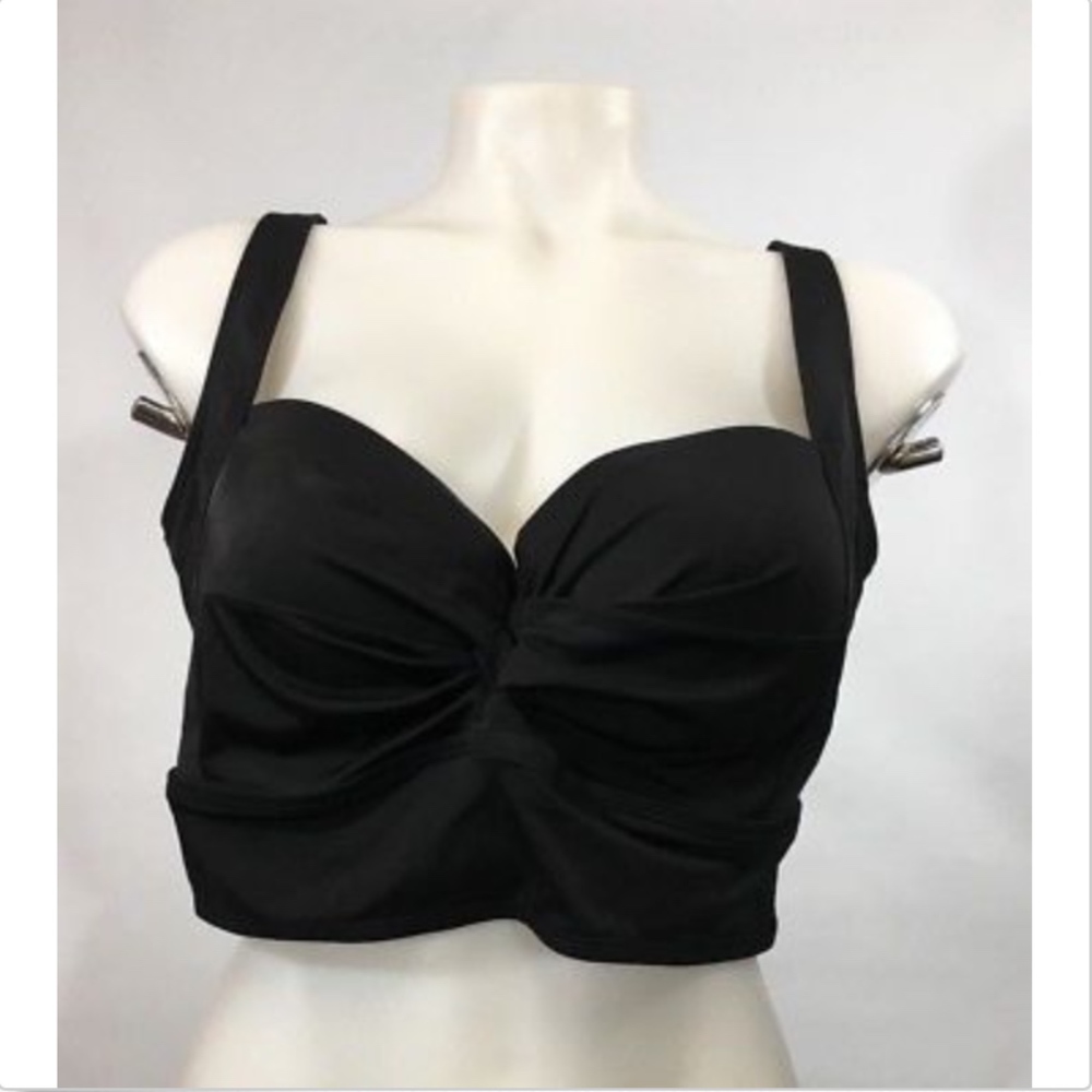 Torrid Plus Size 1 1X  Black Bikini Top Underwire