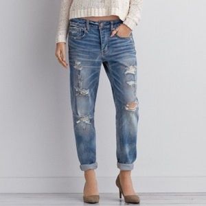 American Eagle Tomgirl Jean