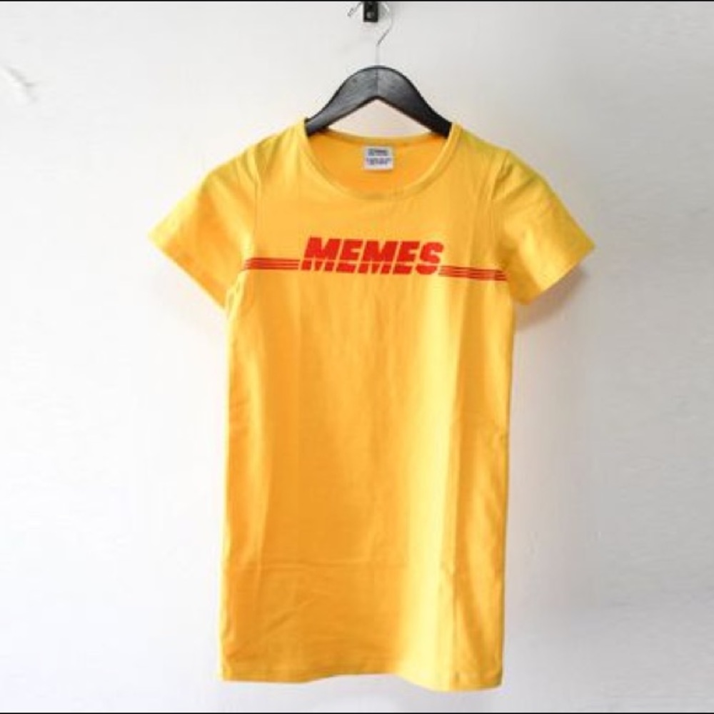 Memes T-Shirt by Vetememes. Sold out viral T - XS