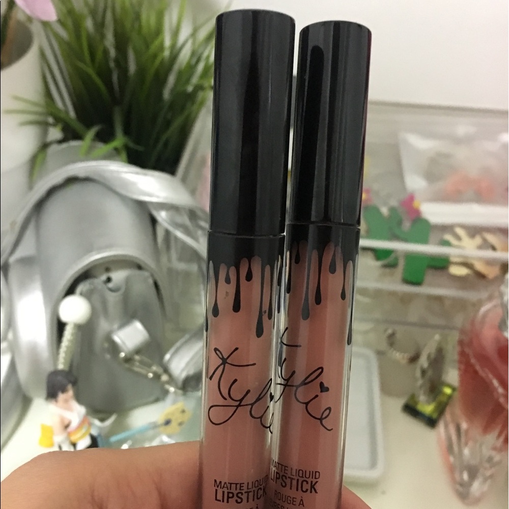 Two Kylie Lipsticks ℠ by Kylie Jenner