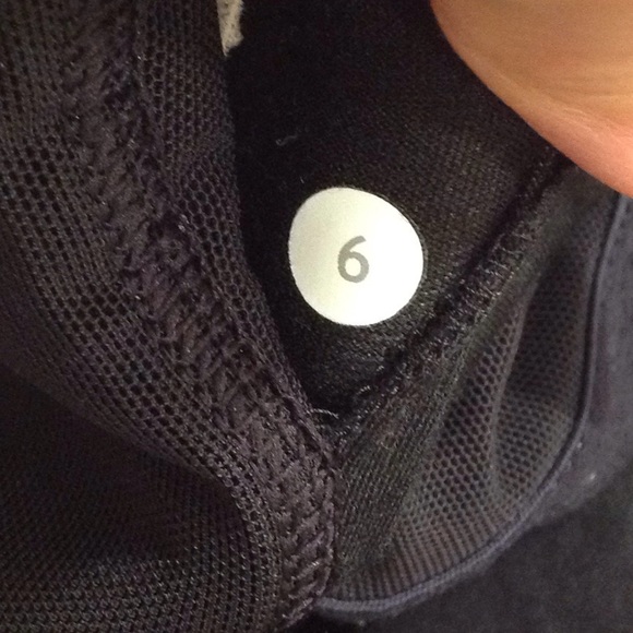 Lululemon workout top - Picture 5 of 5