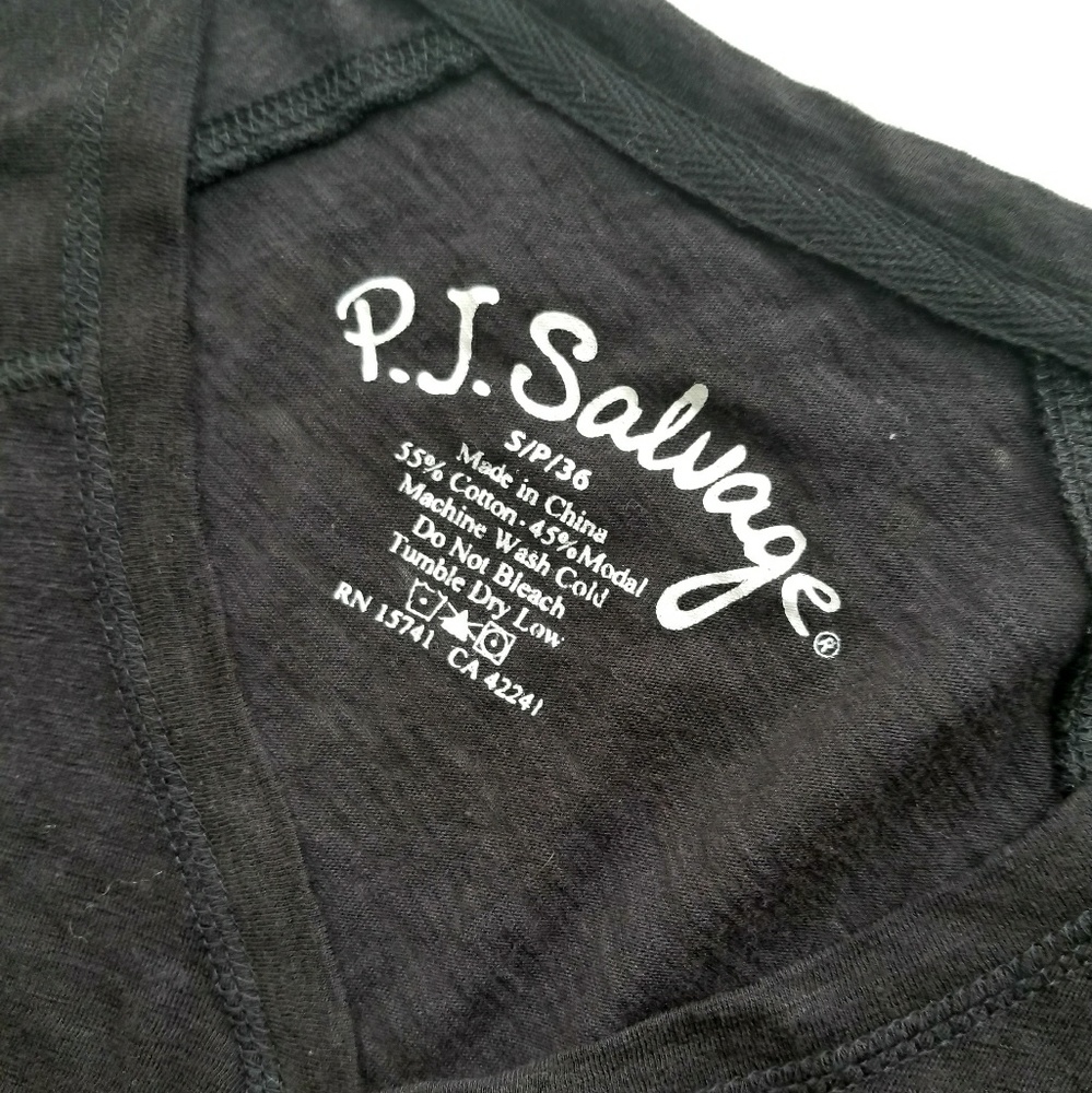 PJ Salvage Holiday Edition "Merry & Bright" Henley - Picture 7 of 8