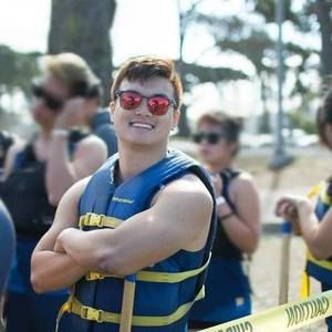 Meet your Posher, Derek