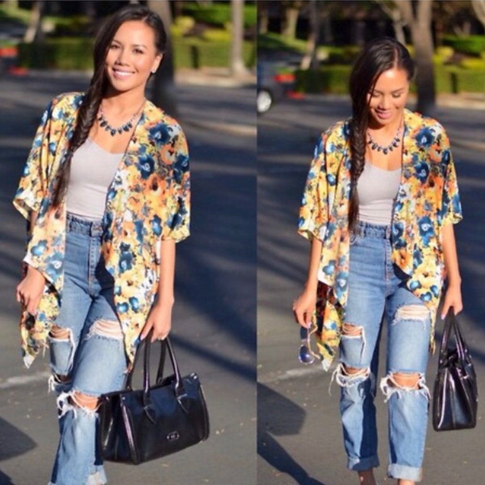 Colorful Floral Print Kimono 💐