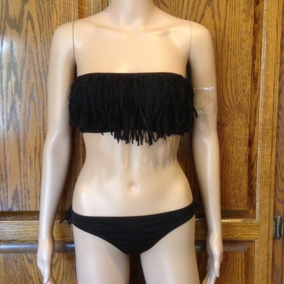 Victoria’s Secret (S) Black Fringed Bikini Bottoms - Picture 3 of 4