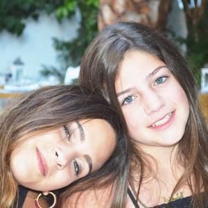 Meet your Posher, Yamilia