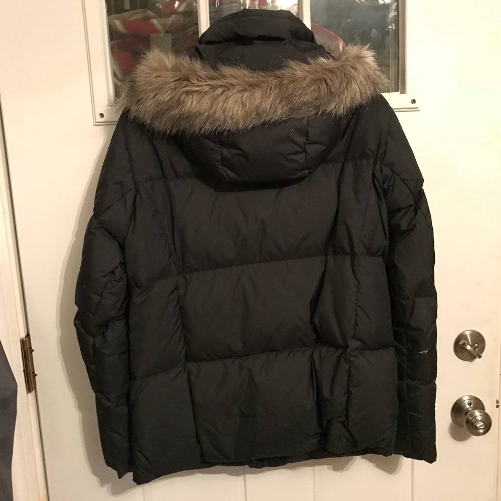 Black, down, Colombia jacket w/fur/detachable hood