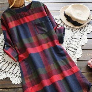 Plaid dress size small.