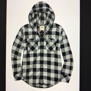 Soft hooded boyfriend fit flannel