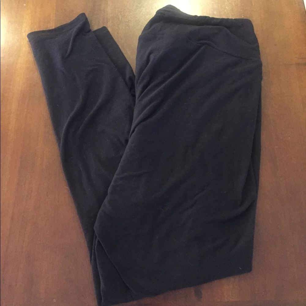 LuLaRoe SOLID Black TC Leggings