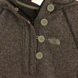 North Face Jackets & Coats - North face fleece pullover! Size small with hood North Face Jackets & Coats - North face fleece pullover! Size small with hood