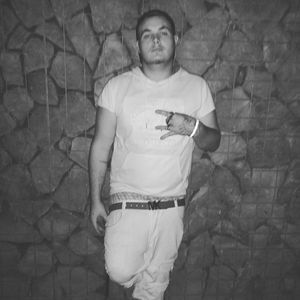 Meet your Posher, Troy