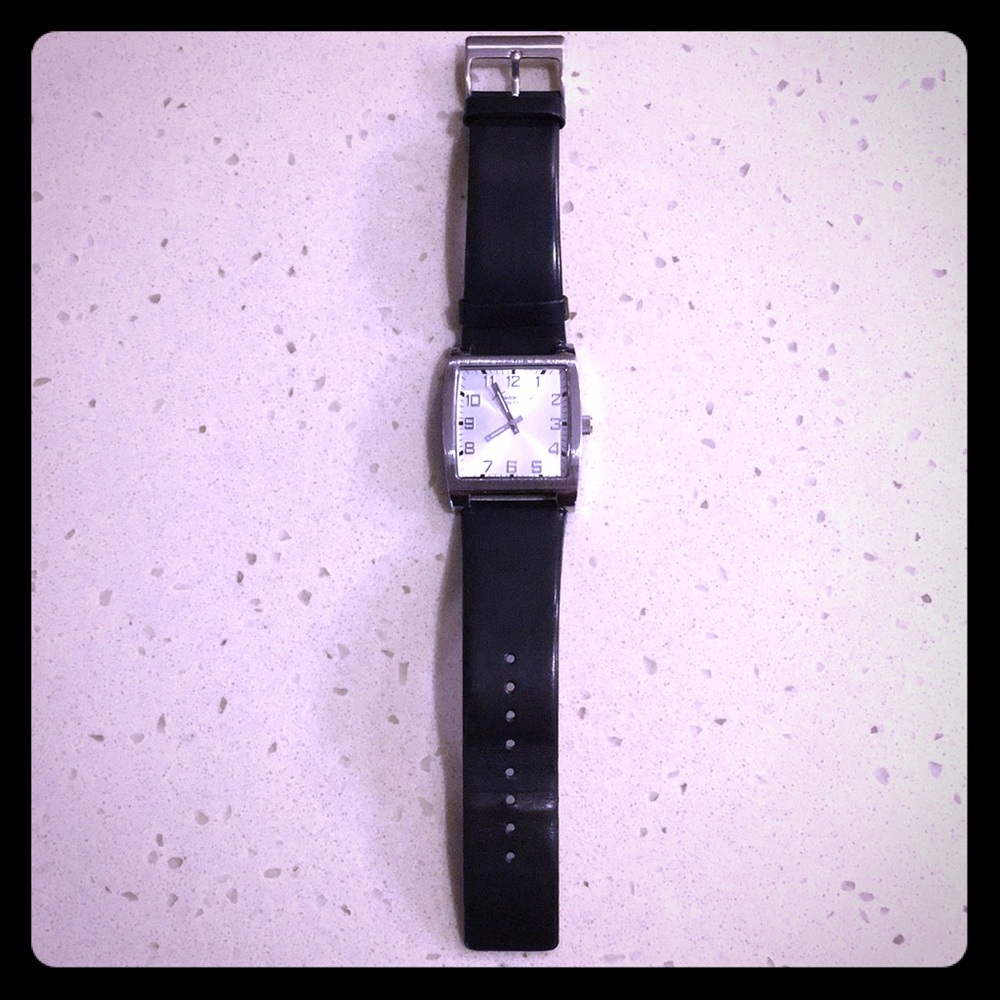 Kenneth Cole watch