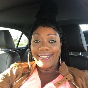 Meet your Posher, Beverly