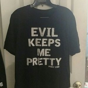 Black T-shirt evil pretty XL