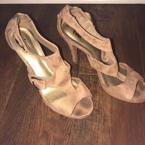 Tan suede heels