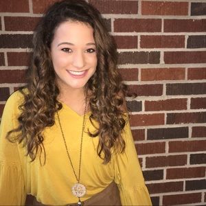 Meet your Posher, Brianna