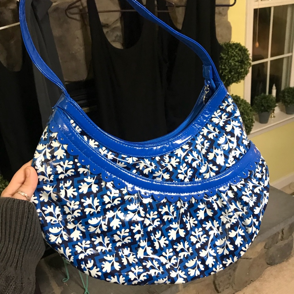 Vera Bradley Frill blue purse.