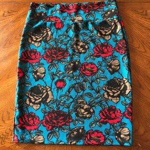 LULAROE 💙 Cassie Pencil Skirt