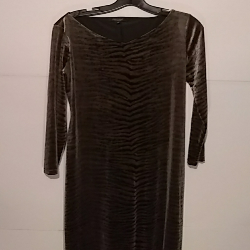 Karen Kane gently used animal print