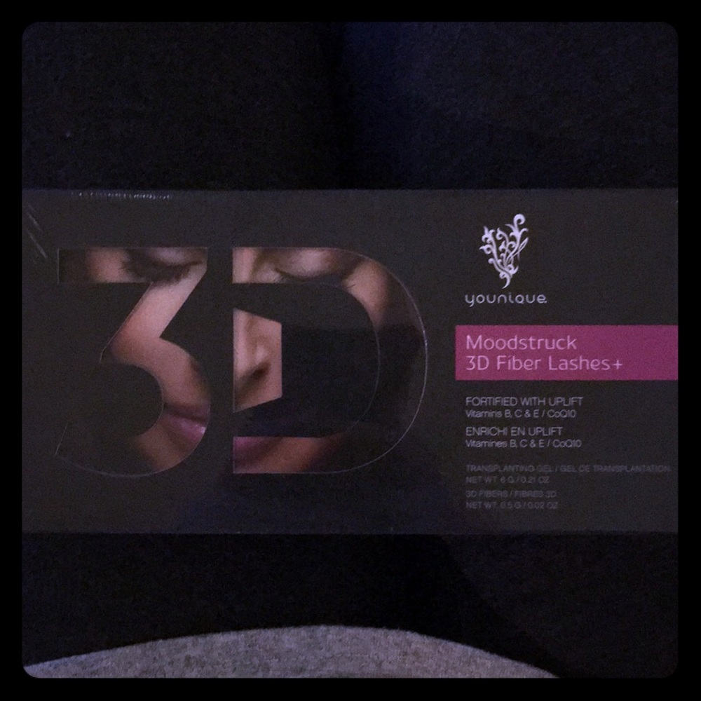 Younique 3D Fiber Lashes Mascara