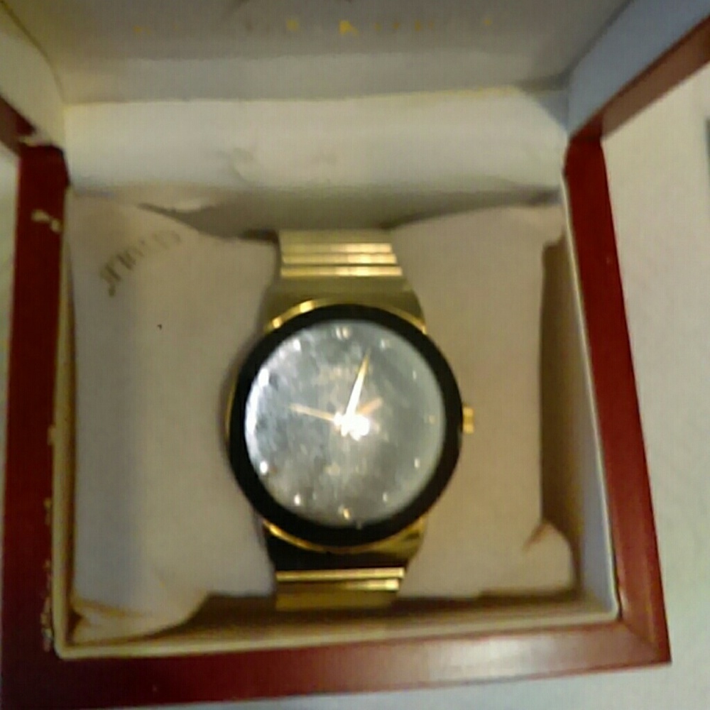 Men watch quartz beautiful