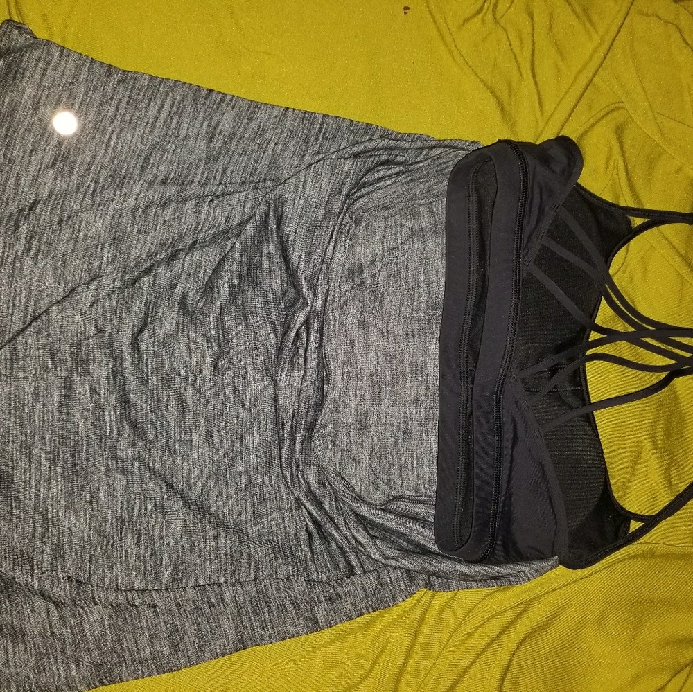 Lululemon tank - Picture 2 of 2