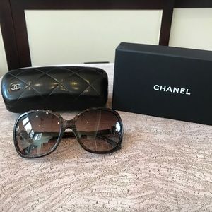 Authentic Chanel sunglasses